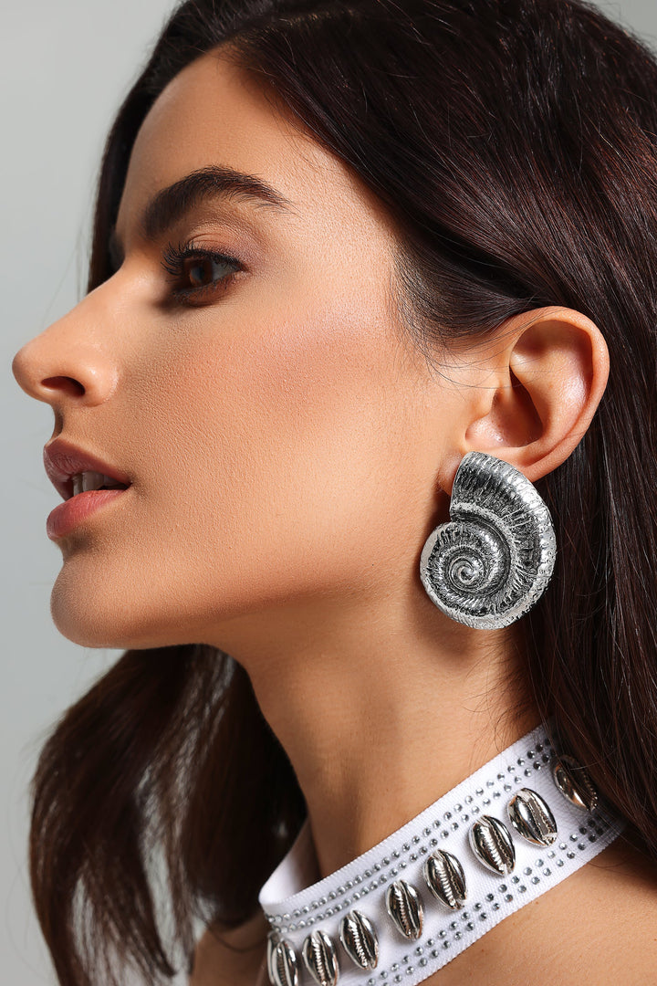 Margo Metallic Conch Earrings